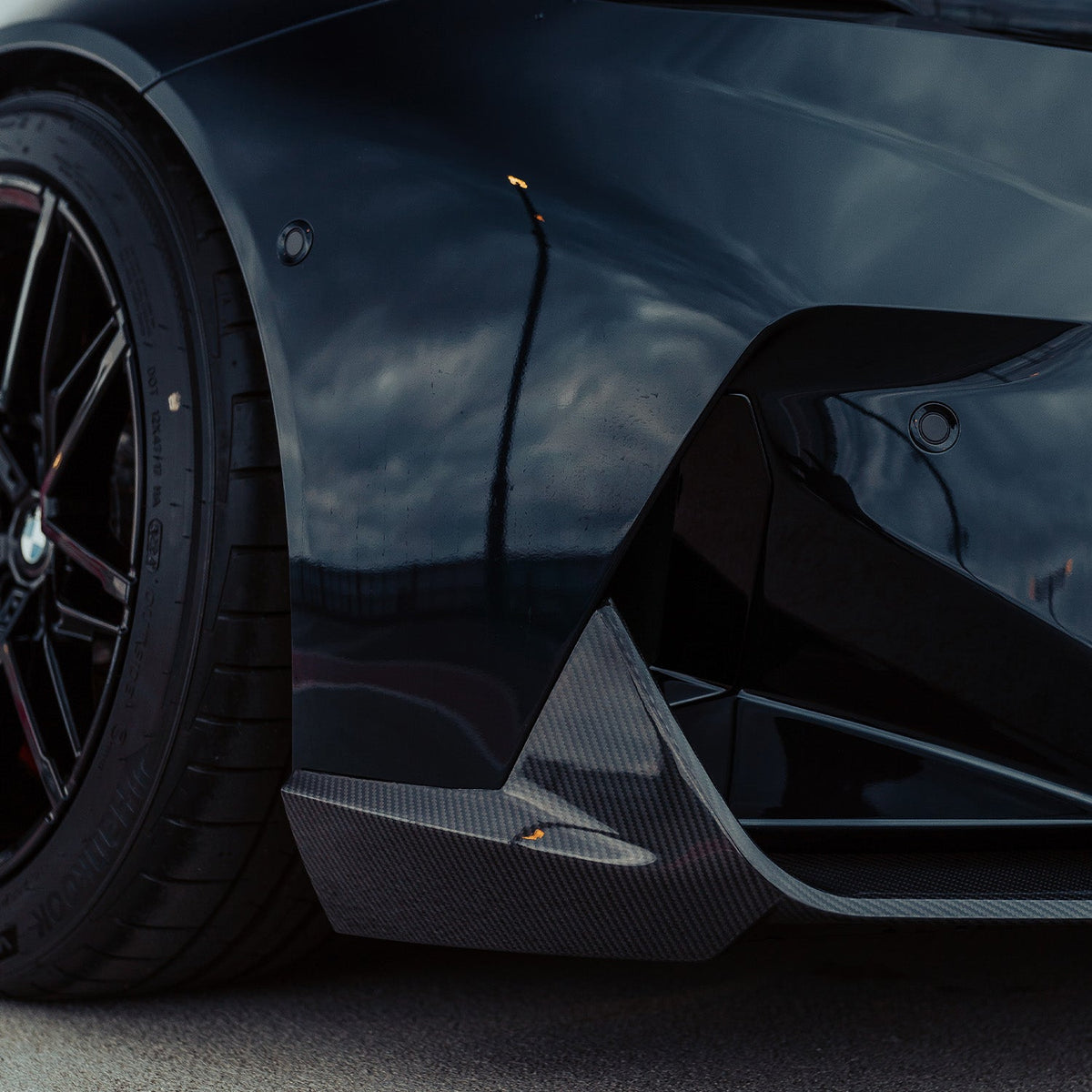 MHC+ BMW G90 & G99 M5 Pre Preg Carbon Fibre Performance Style Front Splitter